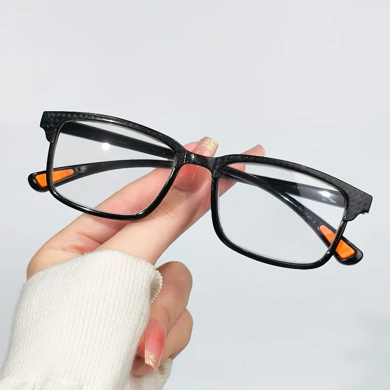 A Set of 6 Simplicity Full-frame Reading Glasses, Suitable for Both Men and Women, Offering Prescriptions From +1.0 To +4.0