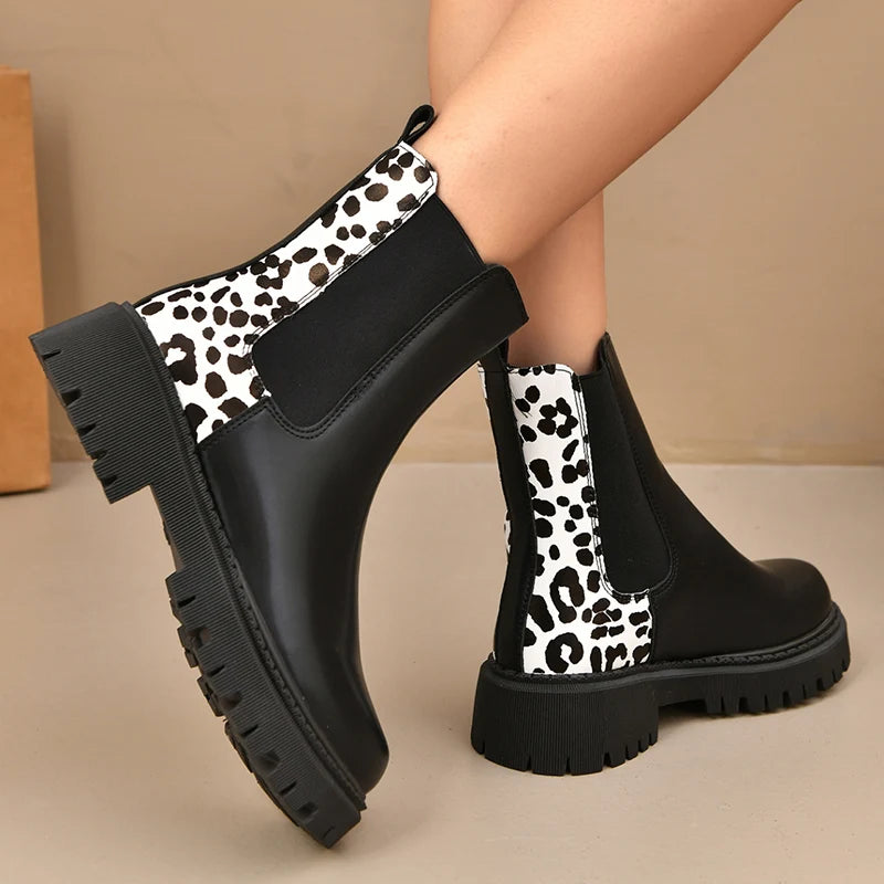 Fashion Leopard Print Platform Chelsea Boots Women Slip On Plus Size Thick Sole Ankle Boots Woman Pu Leather Short Booties Mujer