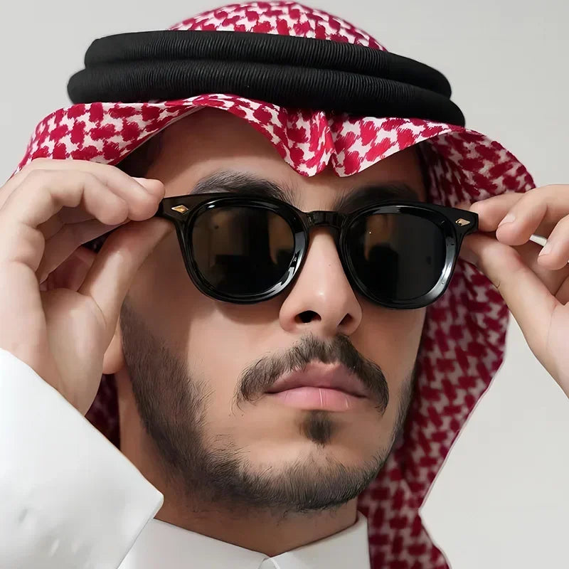 JNPCXI Retro Round Men Sunglasses Fashion Clear Ocean Lens Shades UV400 Women Trending Rivets Sun Glasses