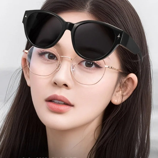 Korean New Style Cat Eye Sunglasses Fever Black Sunglasses Holiday Travel Men and Women Glasses Myopia