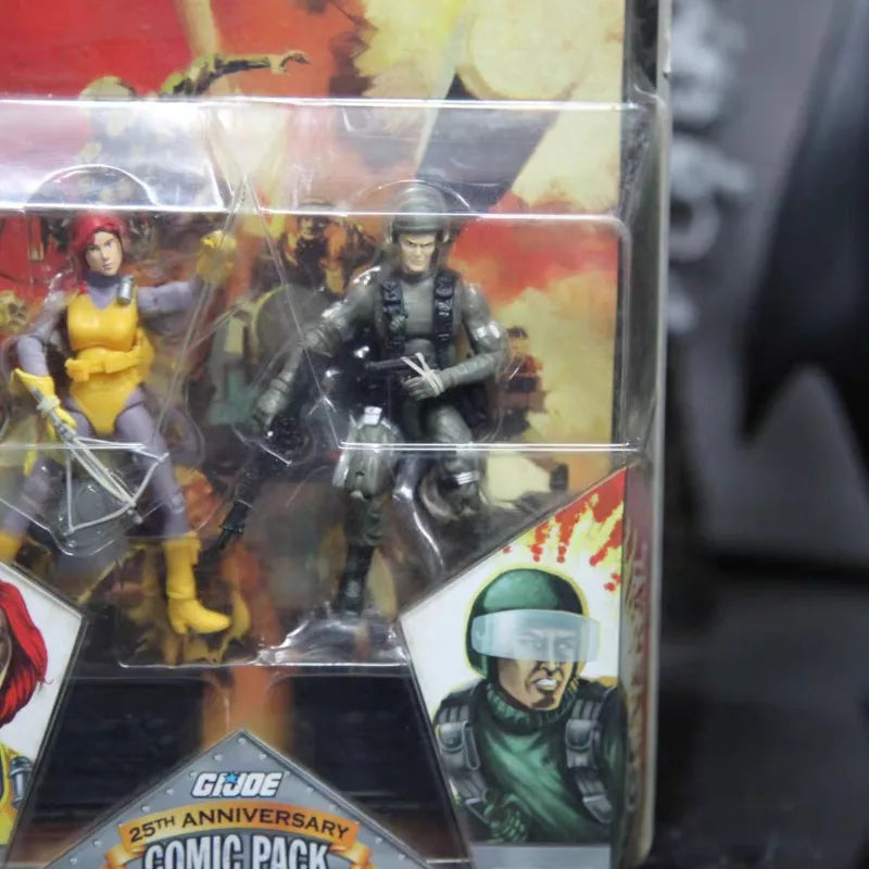 Original Hasbro G.I. Joe  A REAL AMERICAN HERO SCARLETT/GI JOE HAWK COMIC PACK Action Figure Collection Toys Ornaments