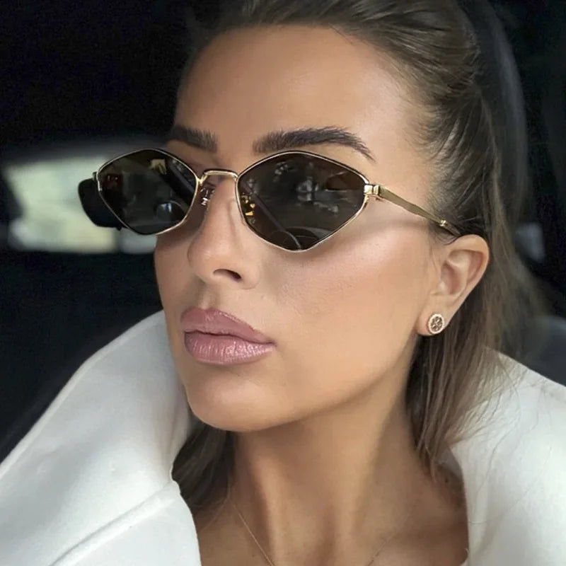 JNPCXI New Retro Metal Small Cat Eye Polygon Women Sunglasses Gradient Silver Shades UV400 Fashion Men Sun Glasses