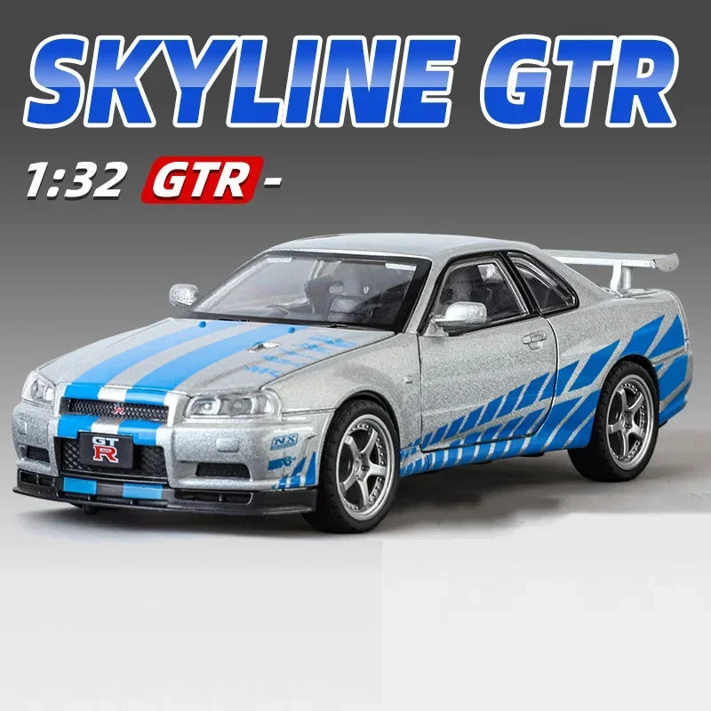 1: 32 GTR Skyline Alloy Diecast Models Toys Cars 4 Doors Opened with Sound Light Pull Back Miniature Sportscar Fashion Ornaments