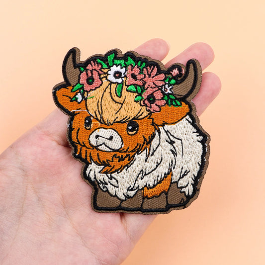 Cartoon Cow Iron On Patch Clothes Patch For Clothing Funny Animal Embroidered Patch Garment Apparel Accessories Sewing Stickers