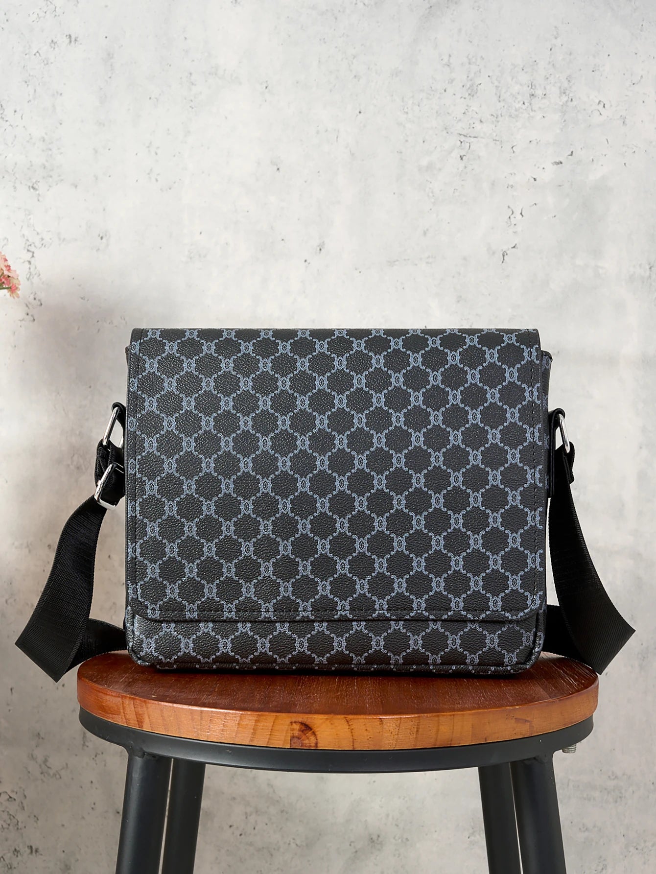 Simple Casual Flap Crossbody Bag Business Work Commuter Portable Shoulder Bag