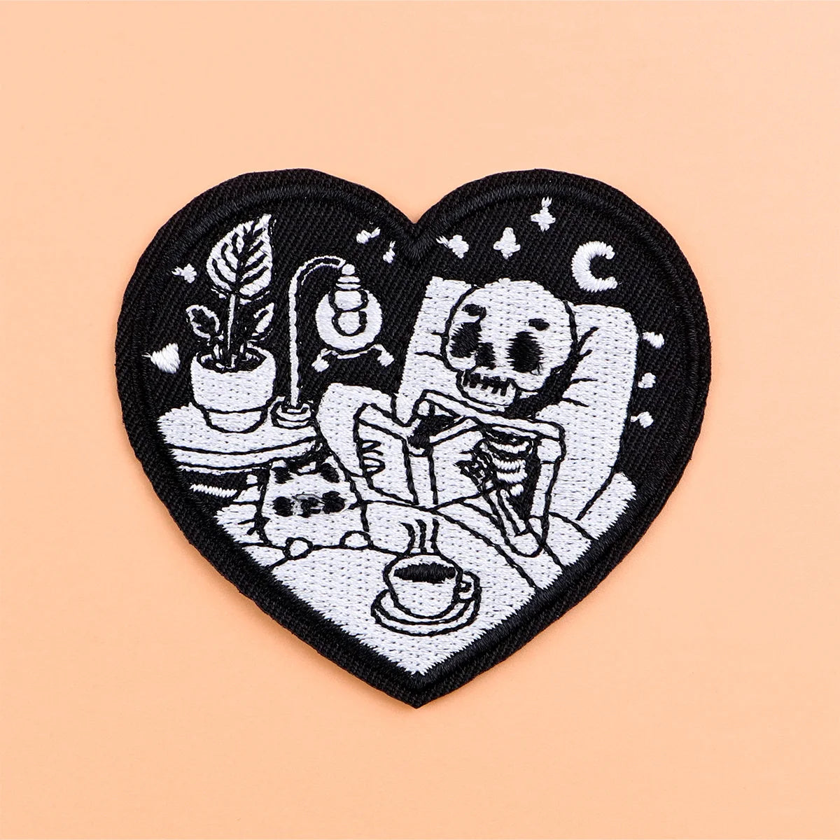 Skeleton and Cat Iron On Patch Clothes Patch For Clothing Reading Embroidered Patch Garment Apparel Accessories Sewing Stickers