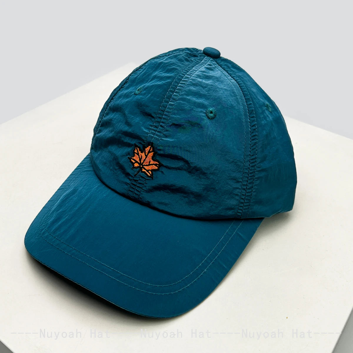 New Unisex Quick Drying Korean Embroidered Maple Leaf Baseball Hats Sunshade Simple Breathable Peaked Caps Versatile Fashion ins