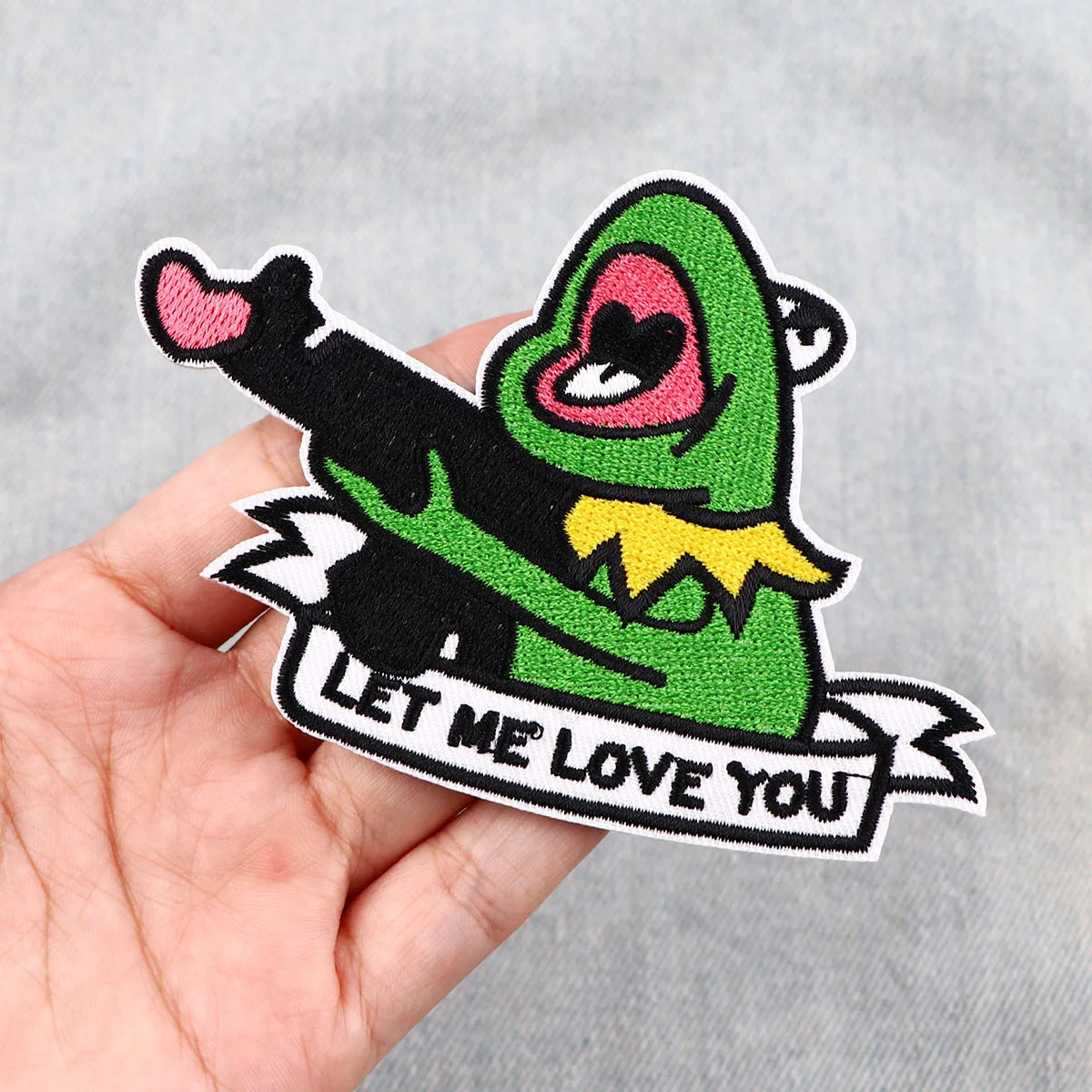 Cute Frog  Patch Iron-On Patches For Clothing Stickers Cartoon Animal Embroidered Patches On Clothes DIY Clothes Stripes