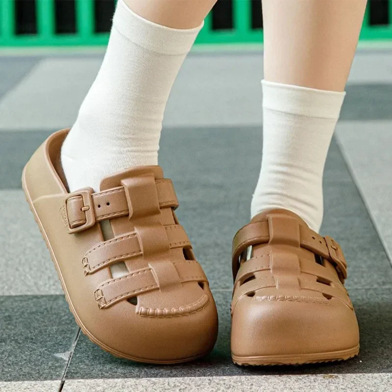 Hollow Out Thick Platform Rome Sandals Women 2025 Summer Closed Toe Eva Clogs Slippers Woman Comfort Thick Sole Beach Sandles