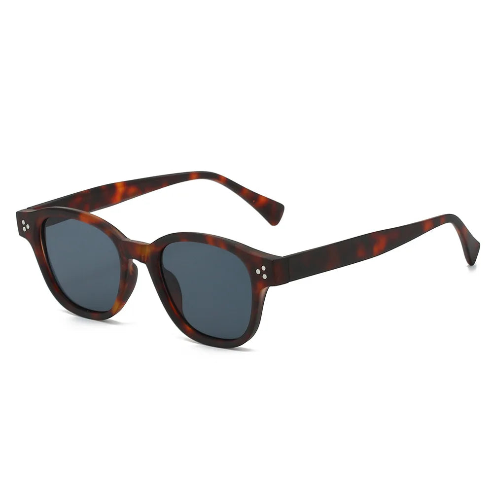 JNPCXI New Square Women Rivets Sunglasses Gradient Shades Men Sun Glasses UV400
