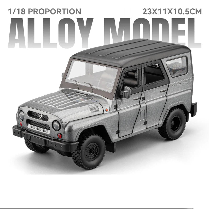 1:18 Russia UAZ Hunter Travelers Alloy Diecast Model Toys Car with Sound Light Pull Back Doors Opened Vehices Boy Christmas Gift