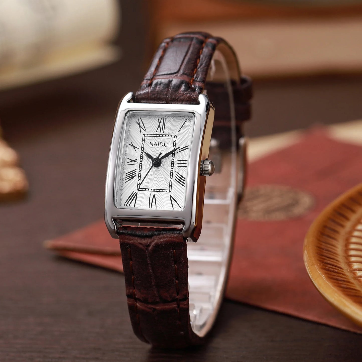 Silver Rectangular Rectangular Women Small Watch Roman Numerals Premium PU Strap Black Women's Exquisite Wristwatch Relogio