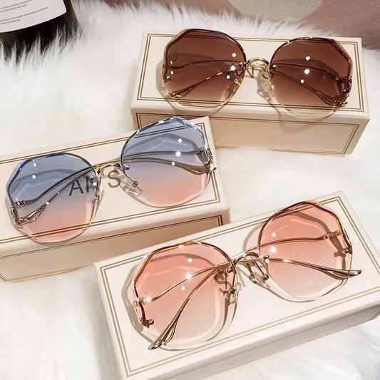 Sunglasses for Women Fashion Rimless Beach Gradient Sunglass Lady Retro Summer Shades UV400 Eyeglasses