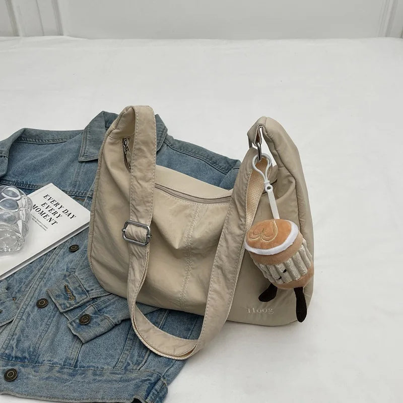 White Women Japan Hobo Embroidery Shoulder Bag Versatile Waterproof Commuter Bag