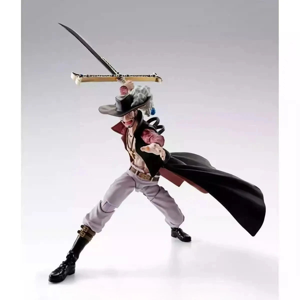 【IN STOCK】Original Bandai S.H.Figuarts One Piece Dracule Mihawk 15cm Figure PVC ABS Collectible Model Toy Gift