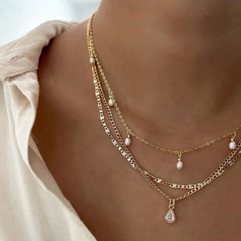 Fashion Multilayer Bowknot Pendant Necklace For Women Elegant Gold Color Clavicle Chain Charming Ladies Choker Jewelry Gifts