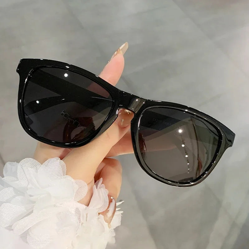 JNPCXI New Retro Polarized Men Square Sunglasses Shades Fashion Trending Gradient Blue Black Mirror Women Travel Sun Glasses
