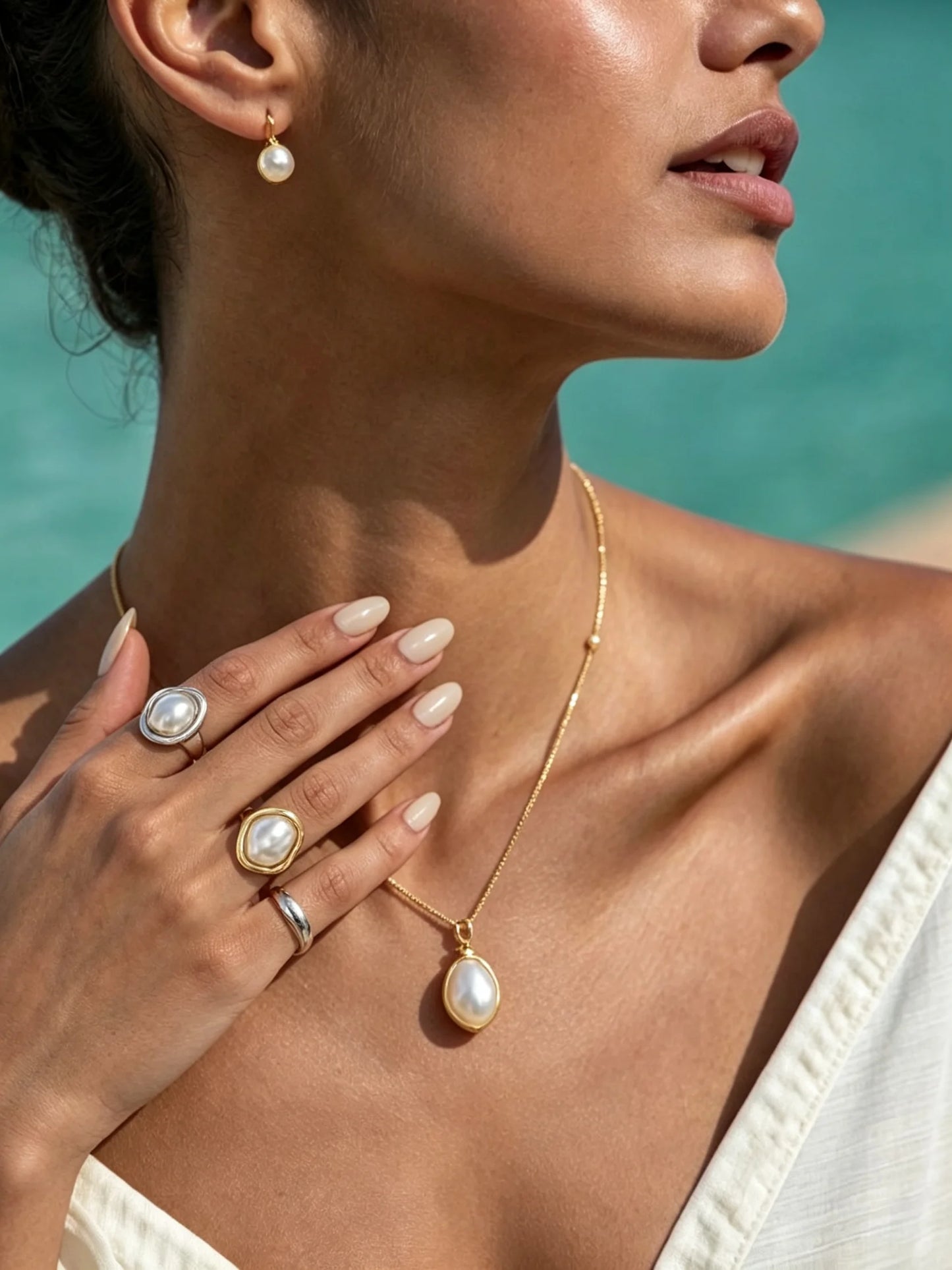 Vintage Baroque Pearl Jewelry Set for Women Hammered Gold Irregular Pearl Necklace Earrings Ring Set Quiet Luxury