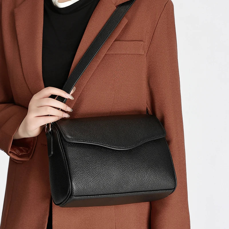 Genuine Leather Mini Crossbody Bag for Women Simple Pebbled Leather Shoulder Bag Casual Daily Small Satchels Handbag with Zipper