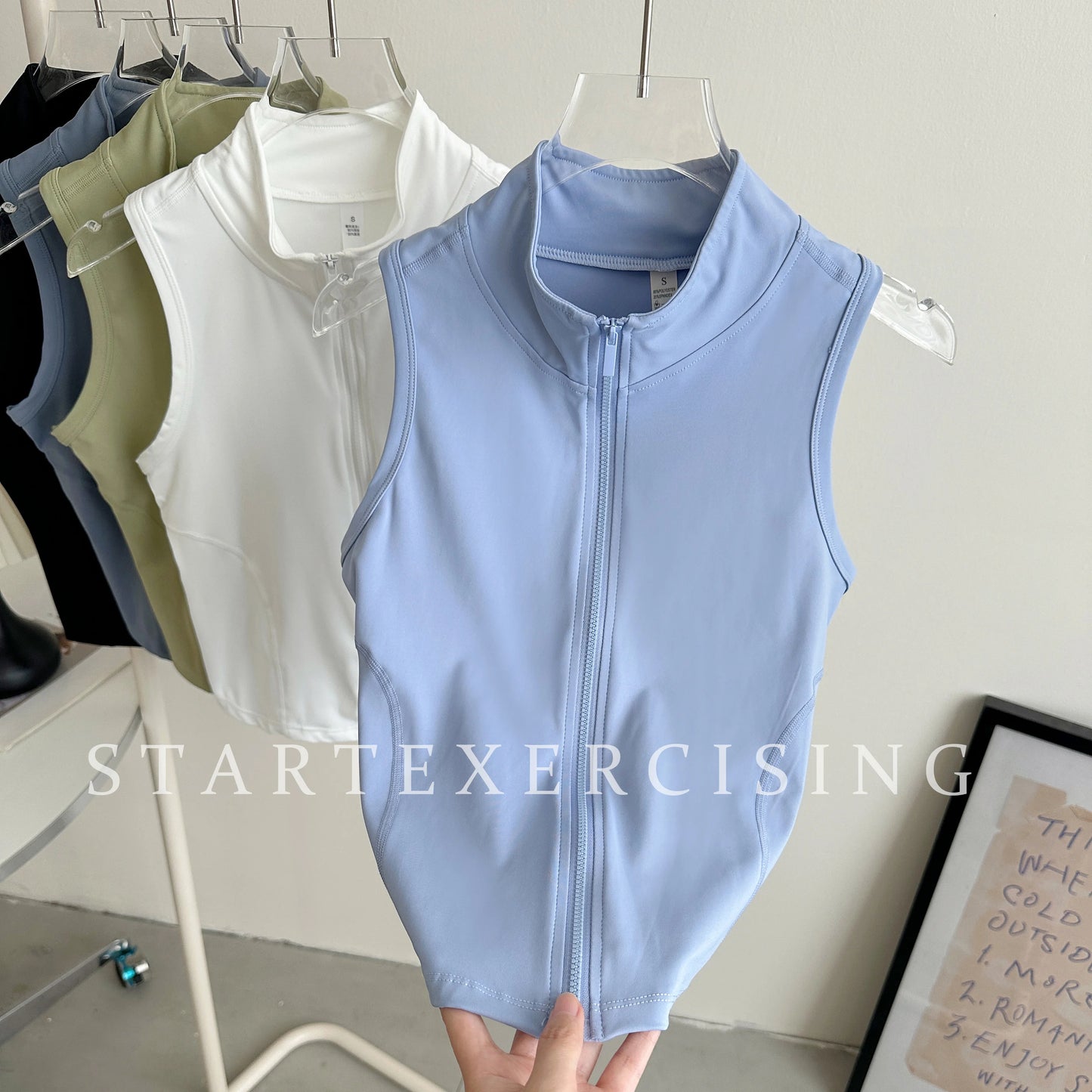 Women Zip Up Sleeveless Tank Tops Stand Collar Slim Sports Vest Solid Color Workout Running Yoga Crop Tops