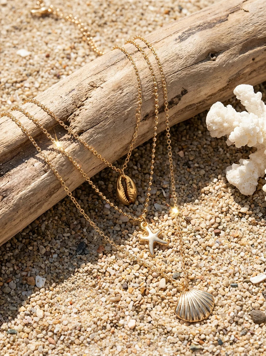 Boho Multilayer Gold Color Chain Necklace Dainty Starfish Shell Pendant Necklace for Women Summer Beach Vacation Jewelry Gift