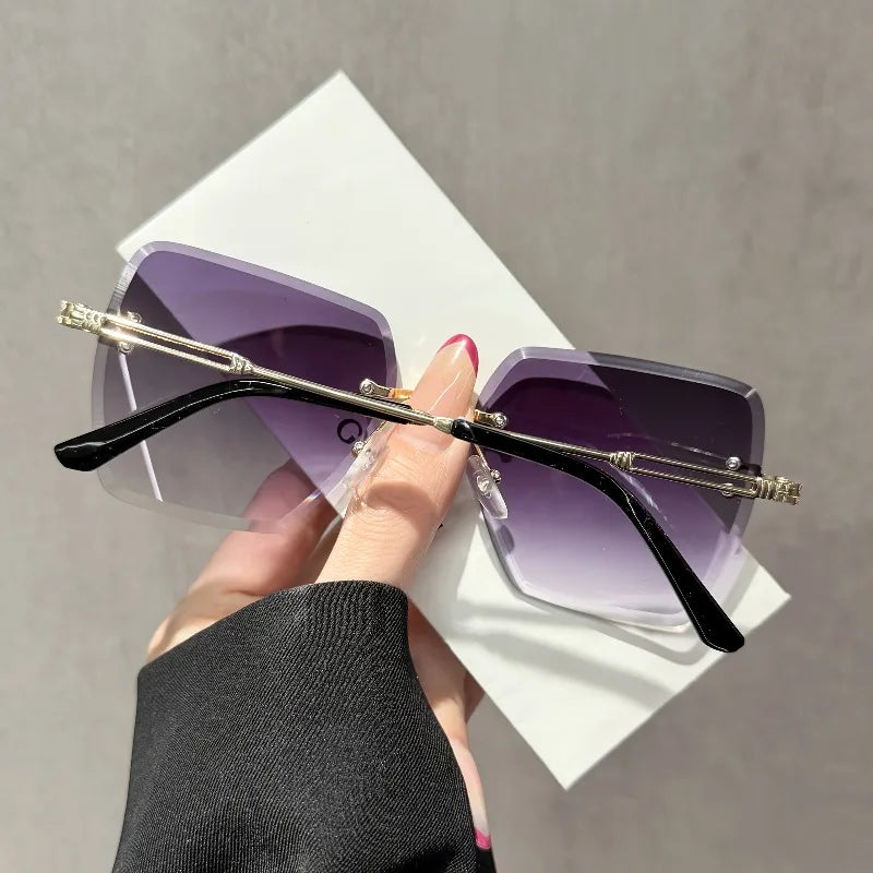 1 Pair of New Gradient Sunglasses Men's Oversized Fashion Decoration Gradient Glasses Women's Perfect Gifts for Family