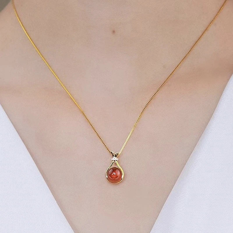Fashion Classic Lucky Stone Blessing Bag Pendant Necklace for Women Sexy Simple Clavicle Chain Jewelry Valentine's Day Gift