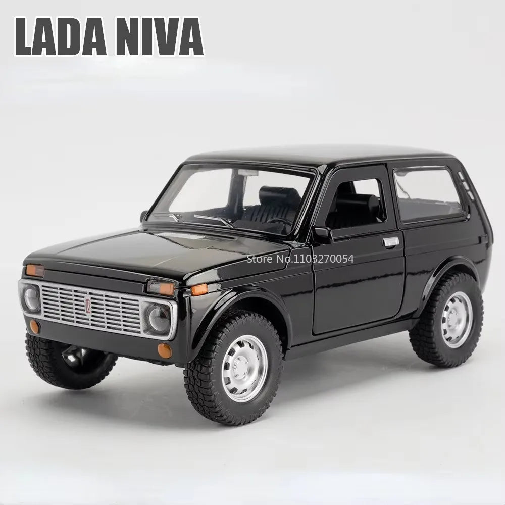 1:18 Russia LADA 2107 NIVA Alloy Diecast Models Toy Car 6 Doors Opened Sound Light Pull Back Vehice Collect Gift Children's Toys