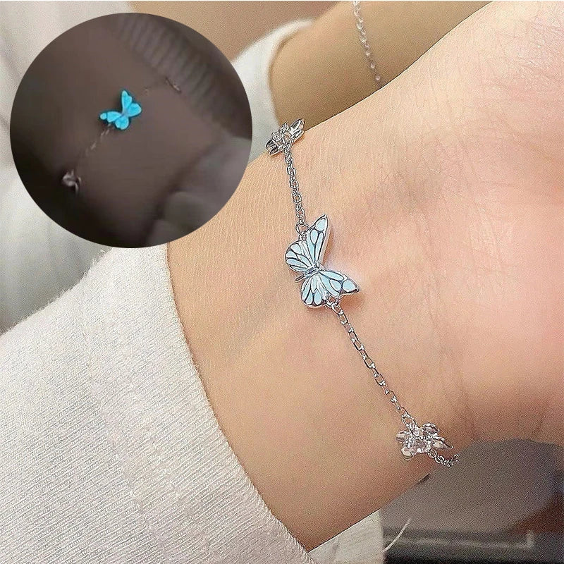 Luminous Butterfly Necklace Glowing Night Fluorescence Vintage Glow In The Dark Pendant for Women Christmas New Year Party Gift