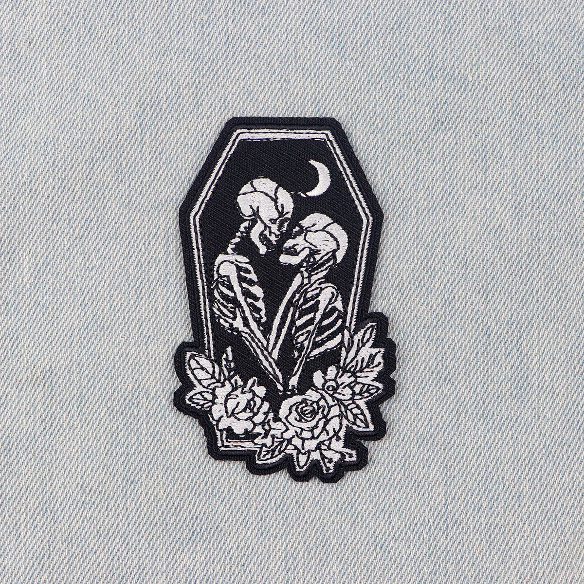 Skull Embroidery Patch Vintage Moon Iron On Patches For Clothing Flower Thermoadhesive Patches On Clothes DIY Sew Badges