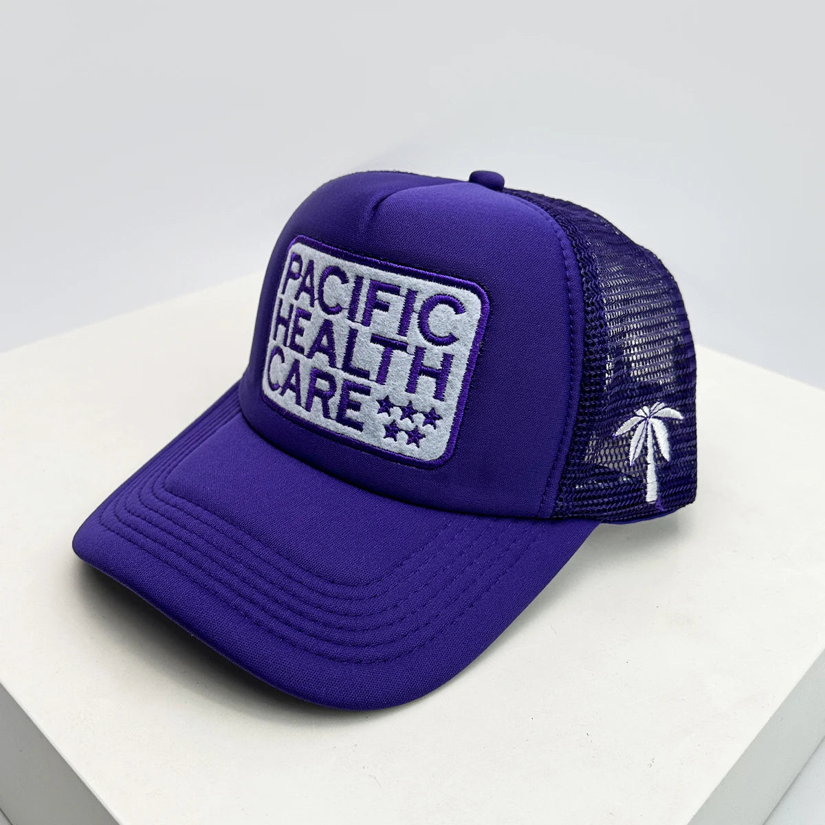 New Unisex Coconut Tree Letter Embroidery Baseball Hats Sunshade Casual Breathable Color Block Trucker Caps Versatile Fashion
