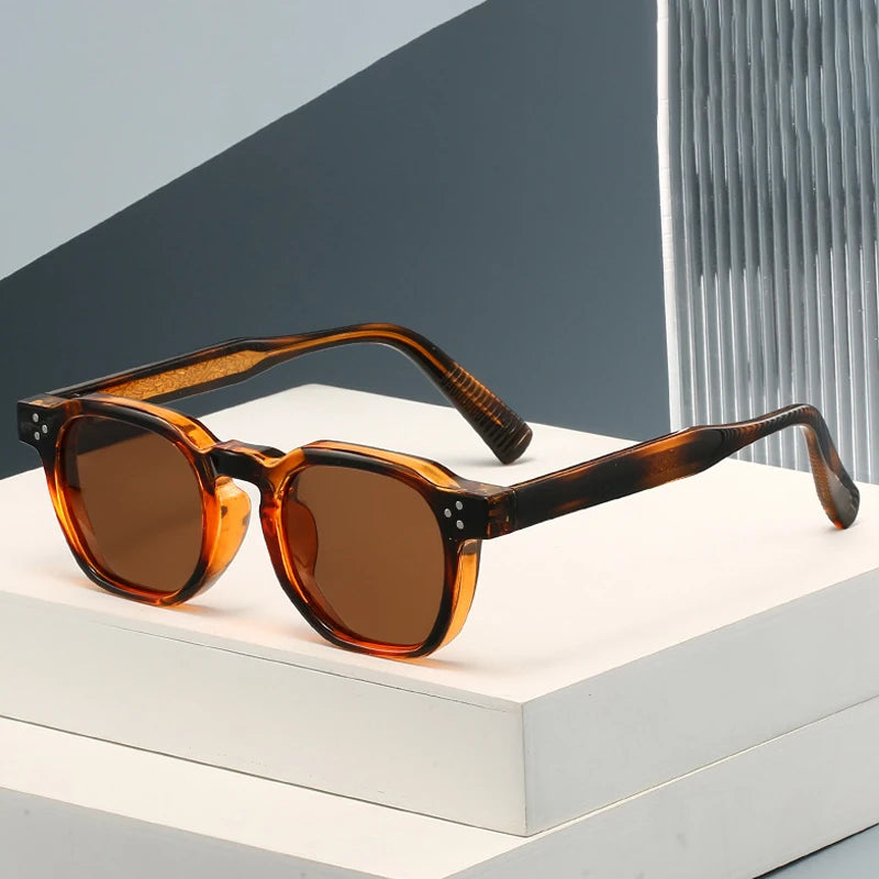 JNPCXI Wholesale New Square Retro Sunglasses Men Fashion Punk Sun Glasses Women Travel Eyewear Lunette De Soleil Femme UV400