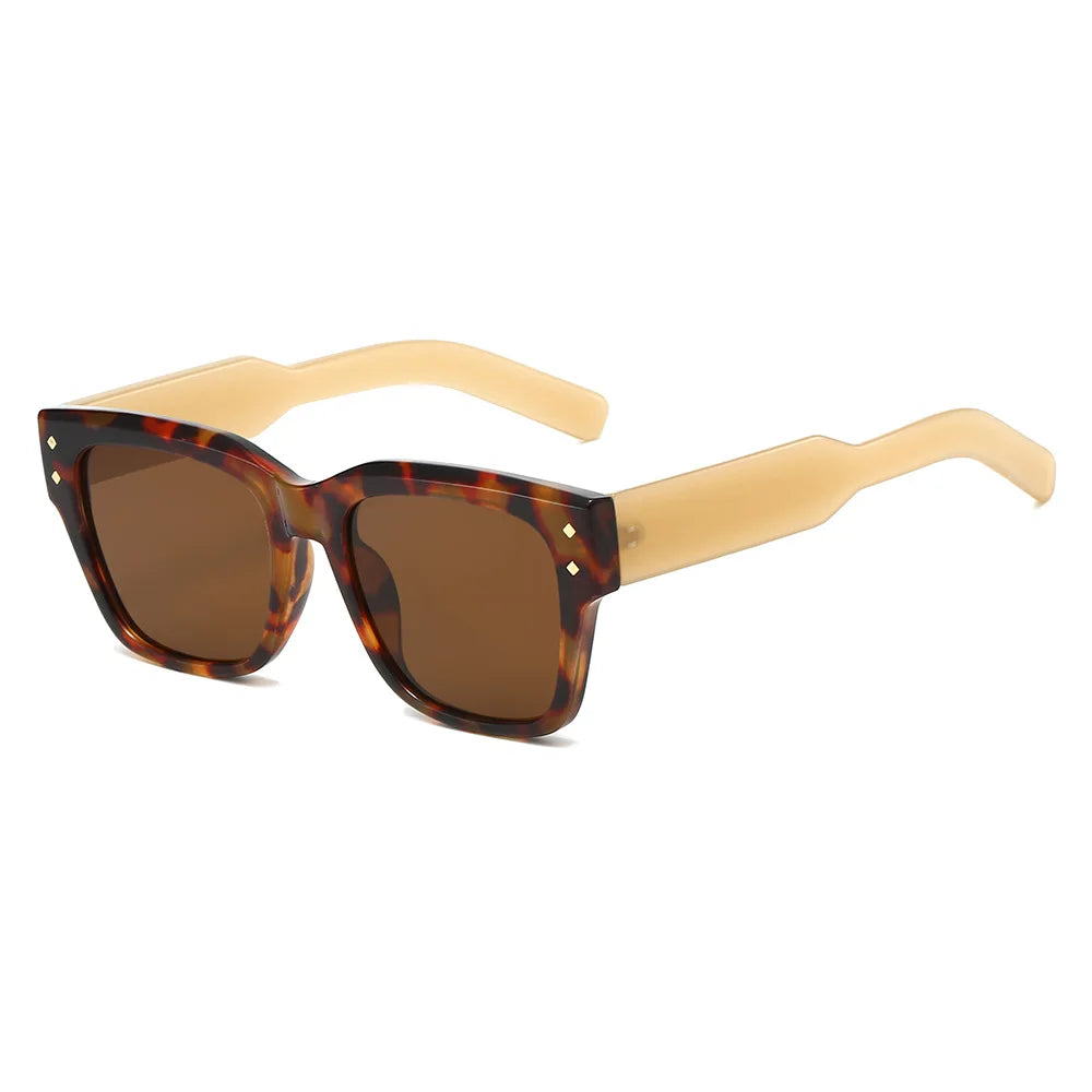 JNPCXI Vintage Rivets Square Men Sunglasses Fashion Amber Gradient Shades UV400 Women Outdoor Sun Glasses