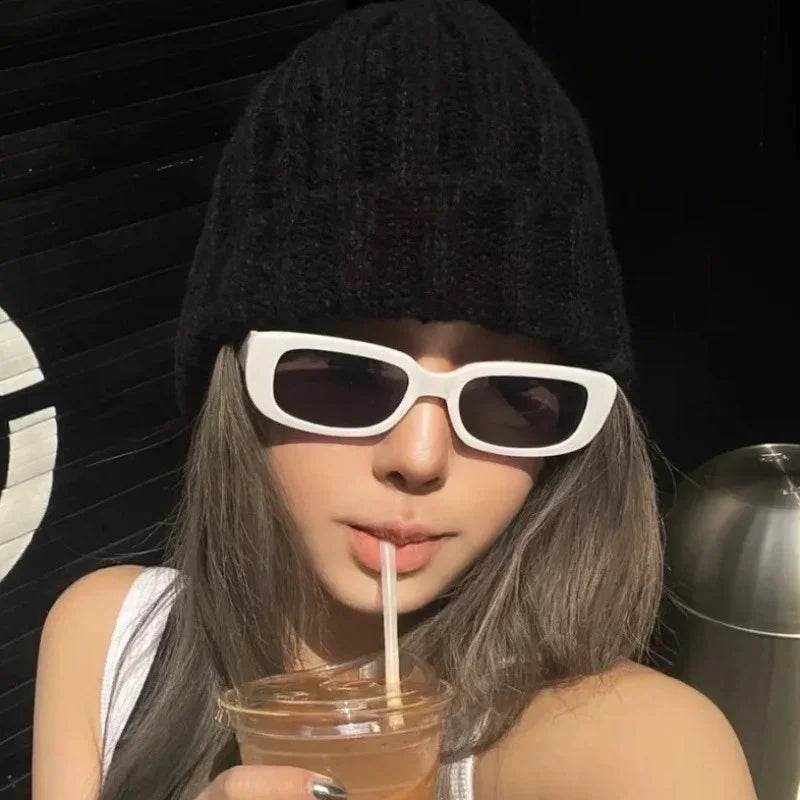 Retro Box Sunglasses for Men and Women Retro UV400 Sunshade Glasses Suitable for Summer Beach Travel