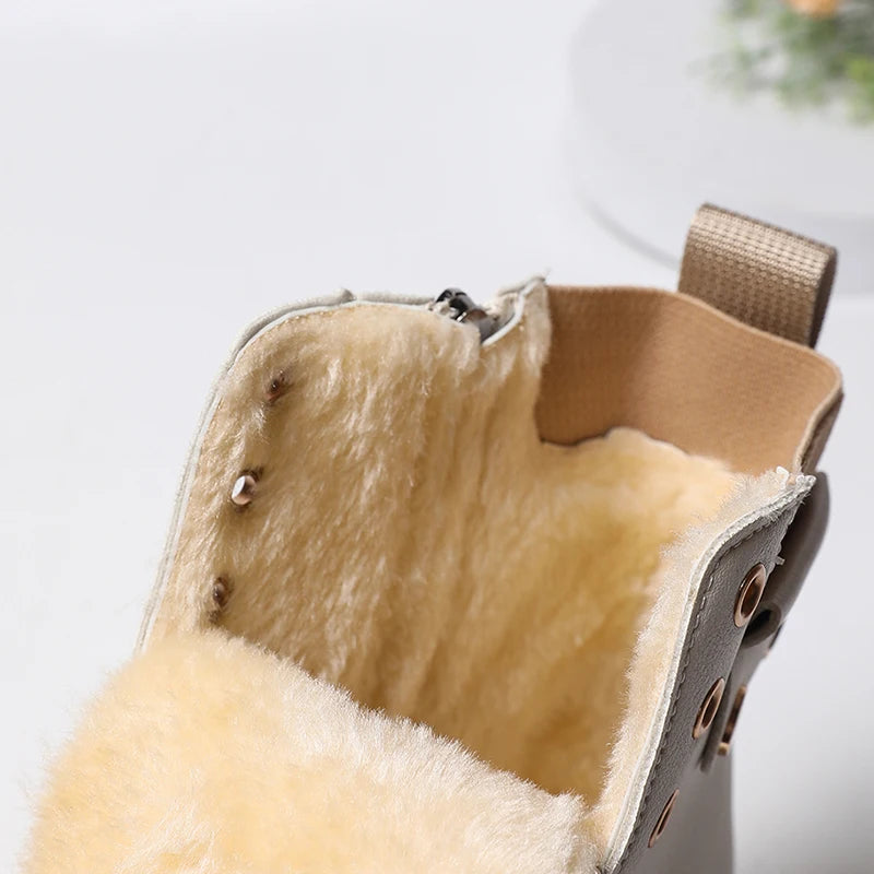 Winter Warm Thicken Plush Ankle Boots Women Fashion Lace Up Platform Combat Boots Woman Comfort Zipper Pu Leather Short Booties