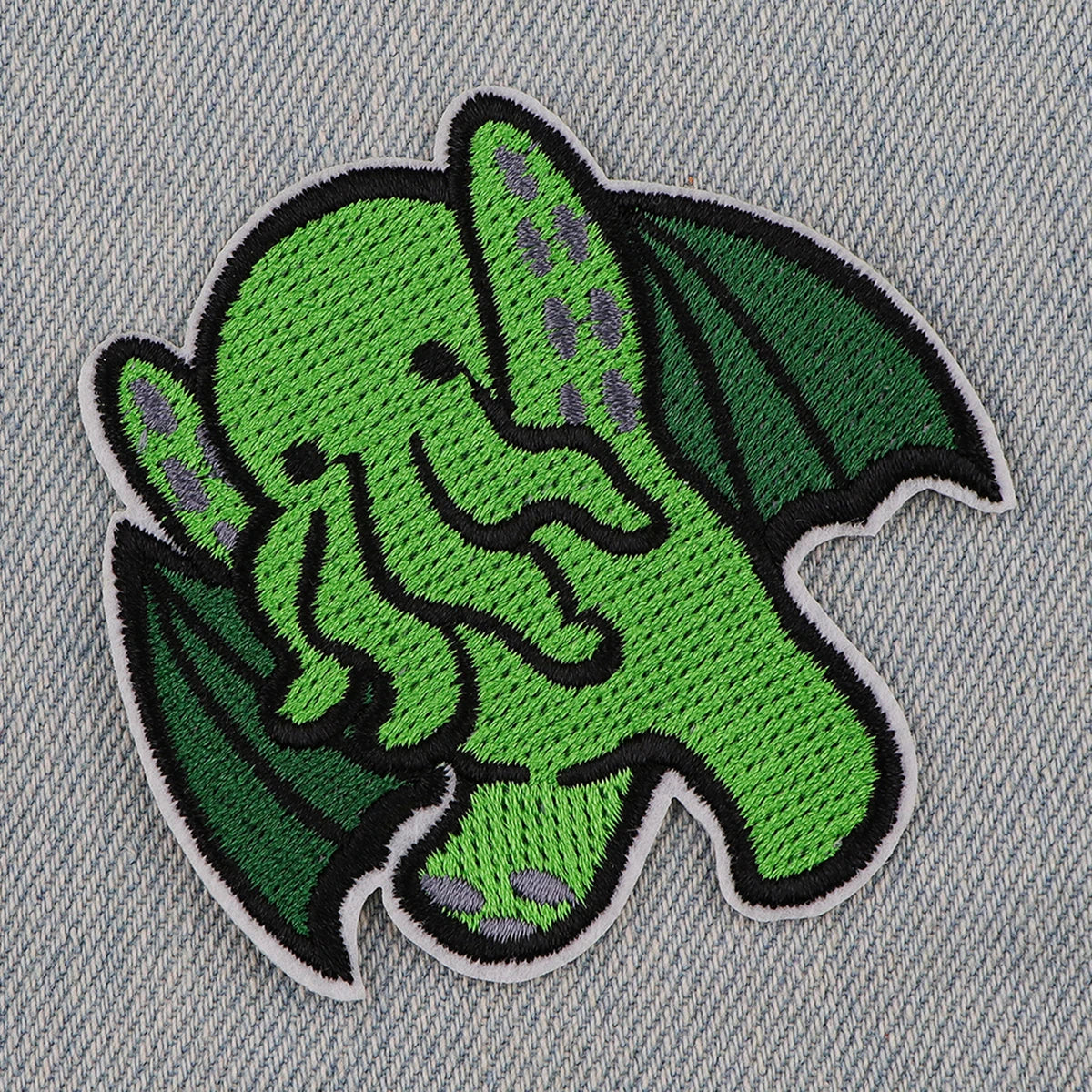 Green Elephant Embroidery Patch Fairy Tale Iron On Patches For Clothing Thermoadhesive Patches On Clothes DIY Sew Cartoon Badges