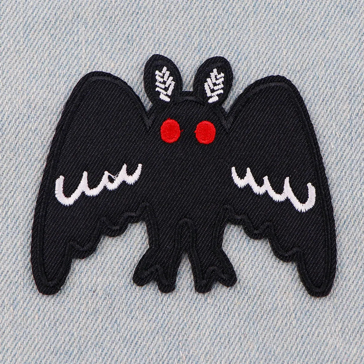 Black Moth Patch Punk Iron On Patches For Clothing Thermoadhesive Patches DIY Applique Embroidered Patch For Jackets Badges