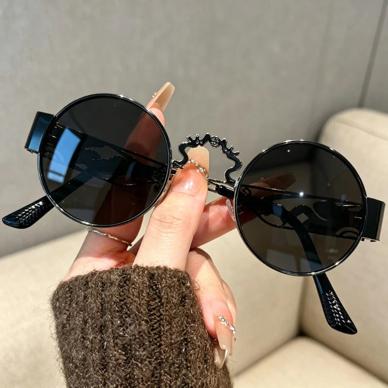1 Piece of Punk Style Metal Retro Round Frame Hollowed Out Design Glasses