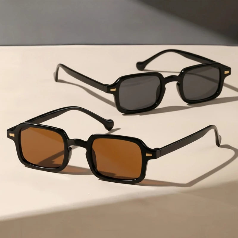 Fashionable Rectangular Unisex Sunglasses with UV400 Protection Suitable for Travel and Vacation
