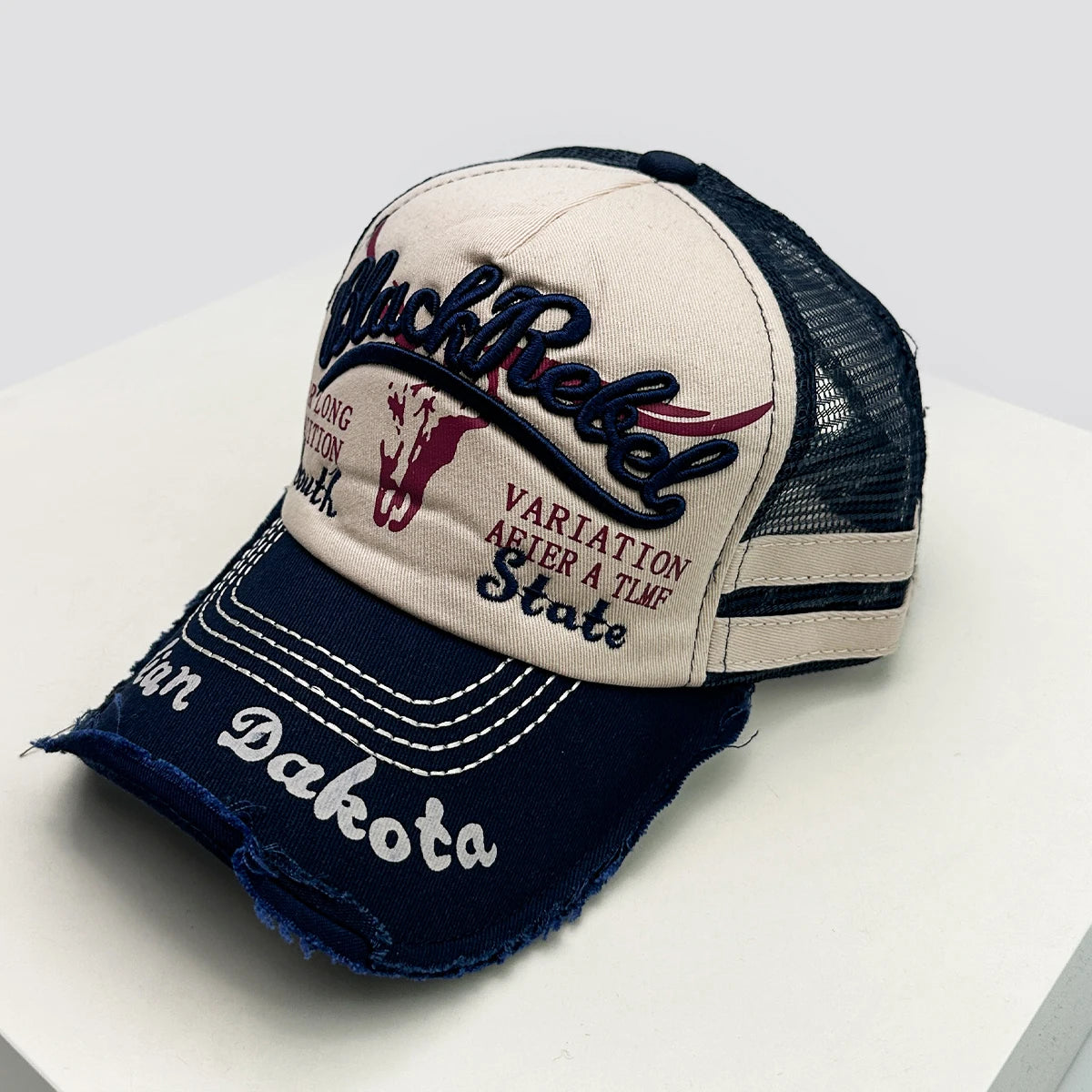 New Unisex Mesh Letter Embroidery Baseball Hats Sunshade American Style Breathable Trucker Cap Versatile Personal Fashion Street