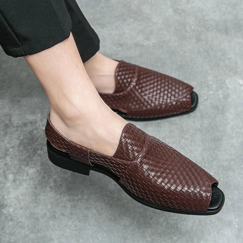Summer High Quality Brogue Shoes Sandals Men British Style Casual Leather Sandals For Men Yuppie Business Shoe Male