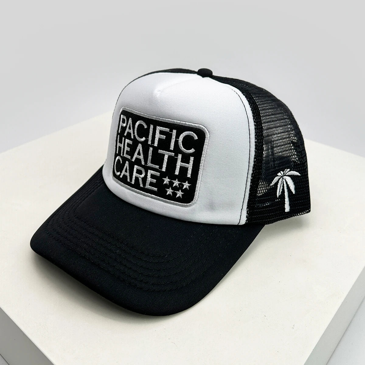 New Unisex Coconut Tree Letter Embroidery Baseball Hats Sunshade Casual Breathable Color Block Trucker Caps Versatile Fashion