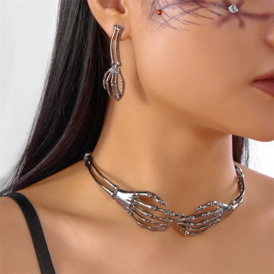 Gothic Dark Retro Bone Skeleton Ghost Hand Necklace for Women Hip Hop Punk Skeleton Skull Necklace Earrings Set Party Jewelry