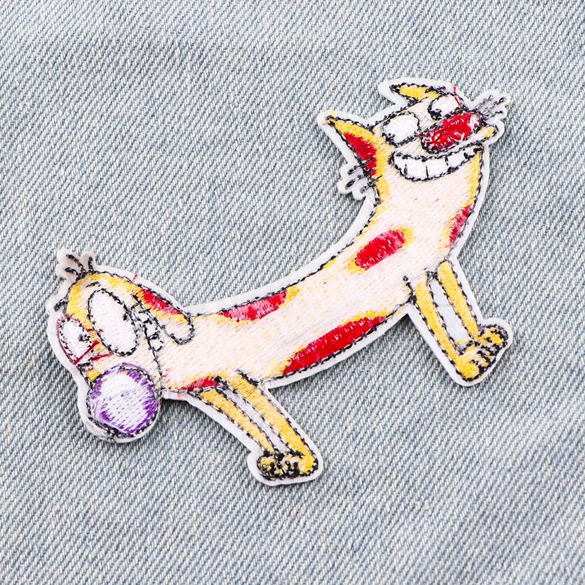 AD2859 Cartoon Dog Patches On Clothes Funny Animal Iron on Embroidered Patches For Clothing DIY Stripes Applique Accessory
