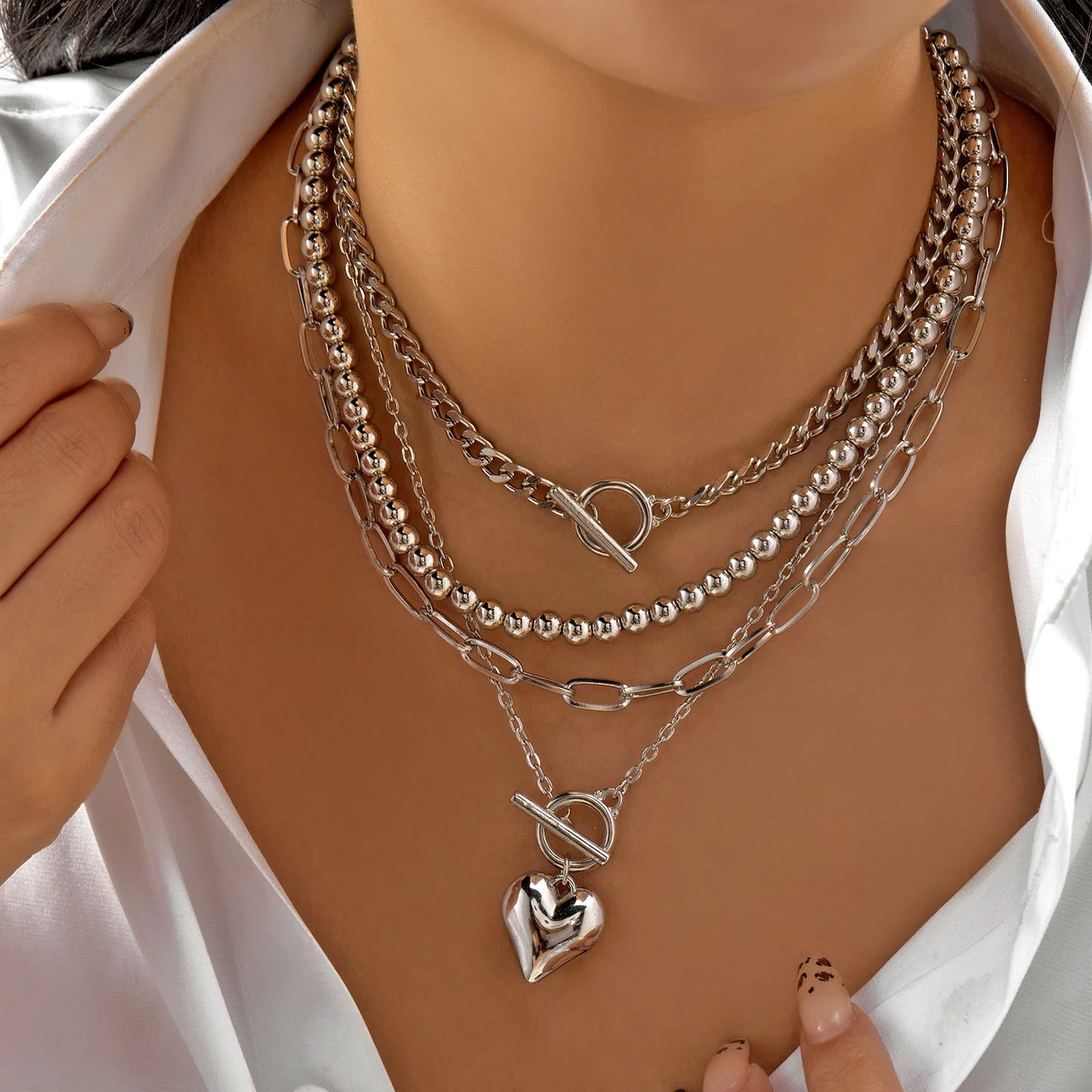 4Pcs/Set Goth Punk Black Heart Star Tassel Pendant Choker Necklace for Women Vintage Metal Thick Chain Y2K Jewelry Accessories