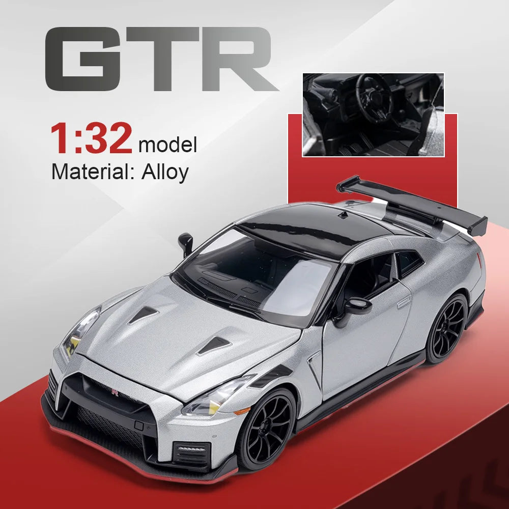 1:32 NISSAN GTR NISOM Car Toys Diecast Alloy Model Sound Light Pull Back Doors Opened Miniature Vehcies Children's Birthday Gift