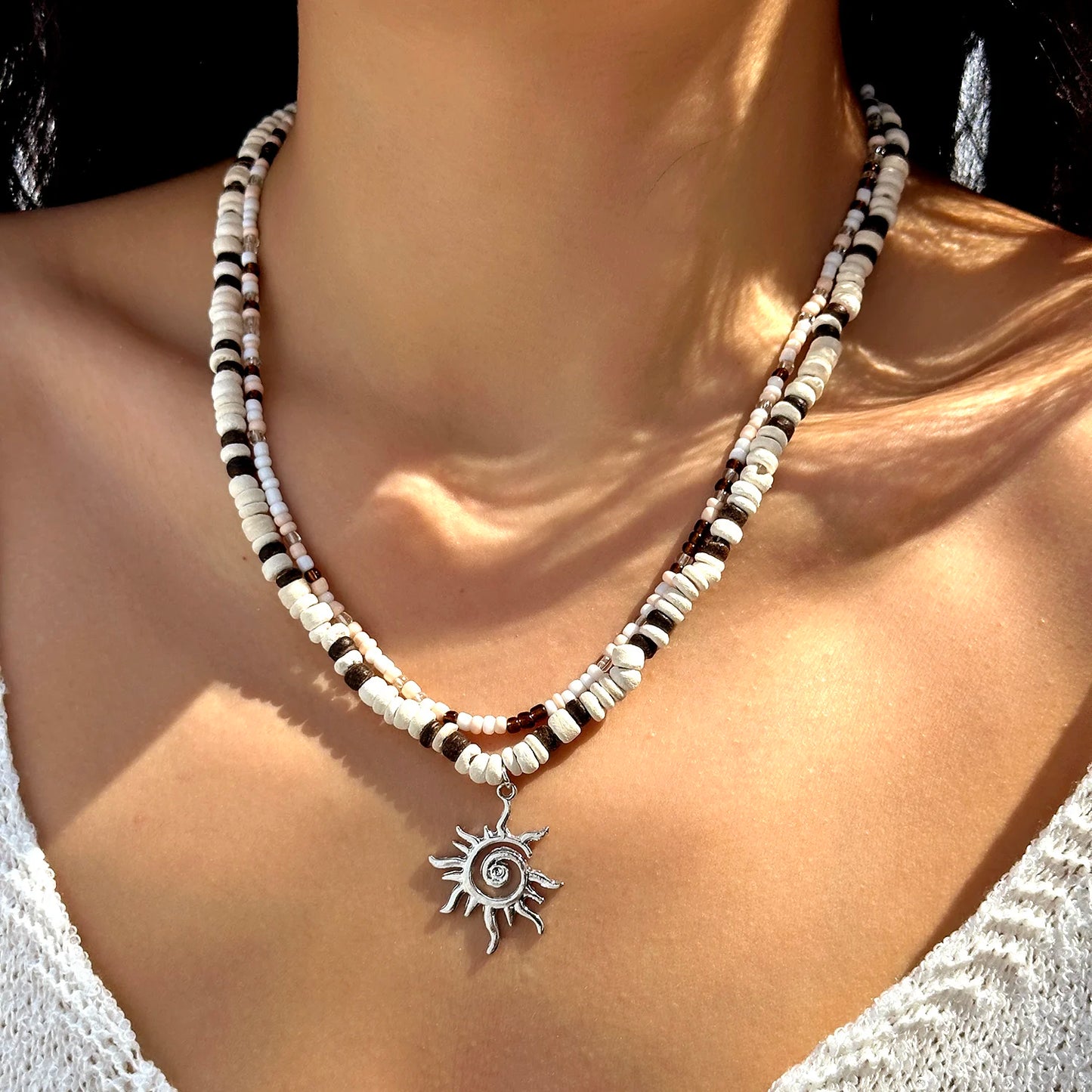 2pcs Boho Coconut Wood Beads Sun Pendant Necklace for Women Ethnic Style Rice Beads Statement Necklace Summer Beach Jewelry Gift