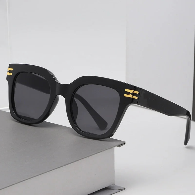 JNPCXI Ins Popular Fashion Square Women Sunglasses Retro Rivets Men Trending Sun Glasses Gradient Shades UV400