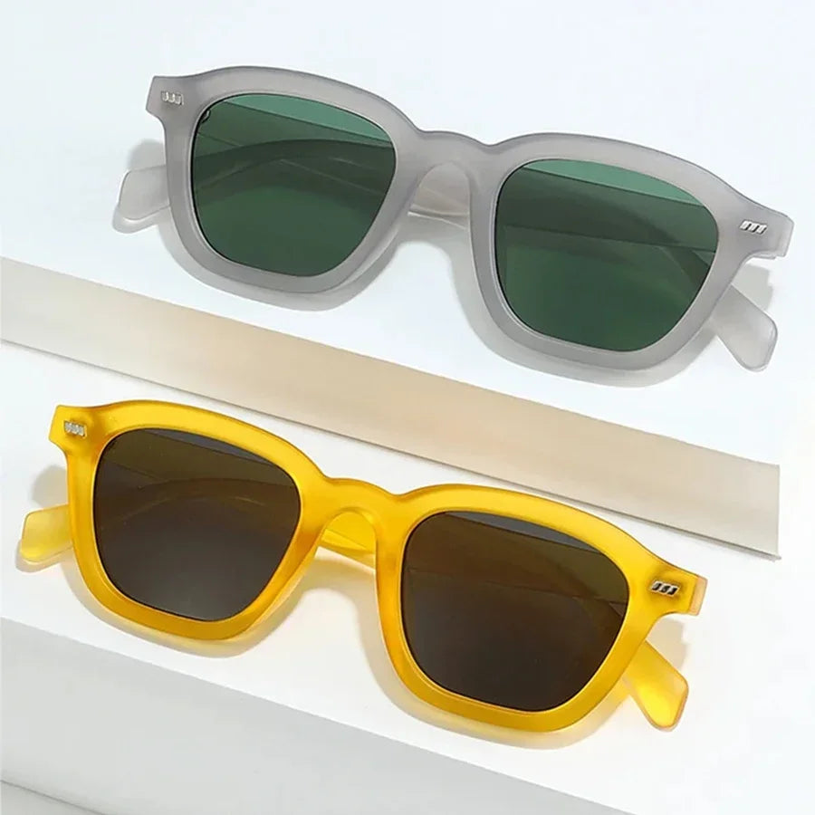 JNPCXI Retro Square Women Sunglasses Fashion Leopard Shades UV400 Men Rivets Decoration Punk Sun Glasses