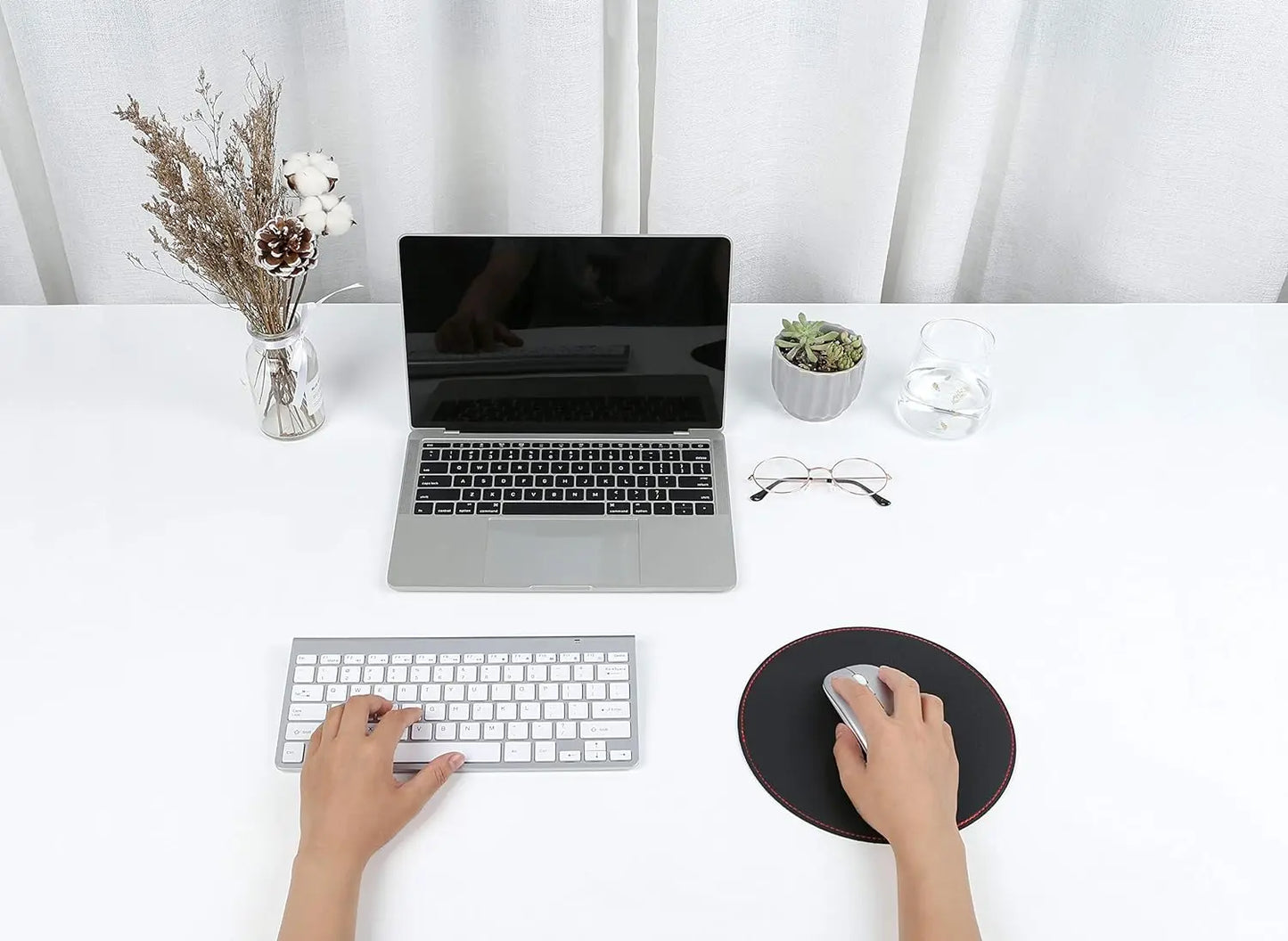 Mouse Pads, Ultra Thin Waterproof PVC Leather Mouse Pad,Stitched Edges,Works for Computers Laptop Office/Home 22cmL x 22cmW